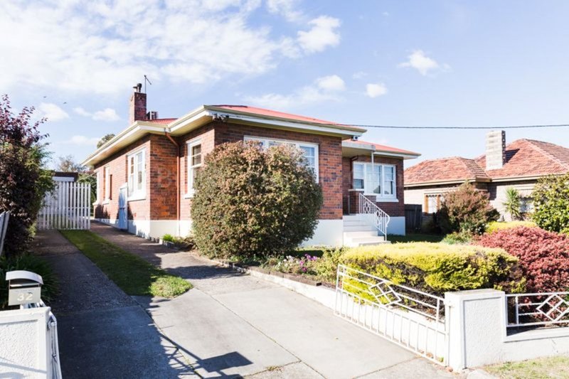 Photo - 32 George Town Road, Newnham TAS 7248 - Image 24