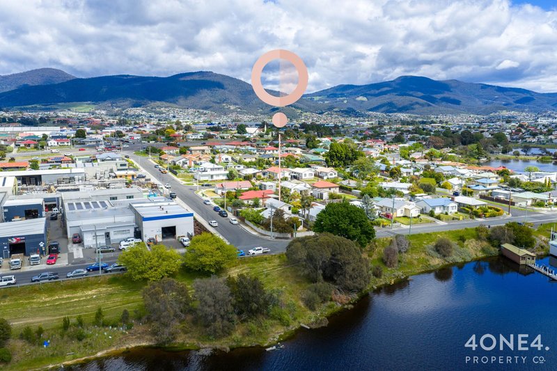 32 Gepp Parade, Derwent Park TAS 7009