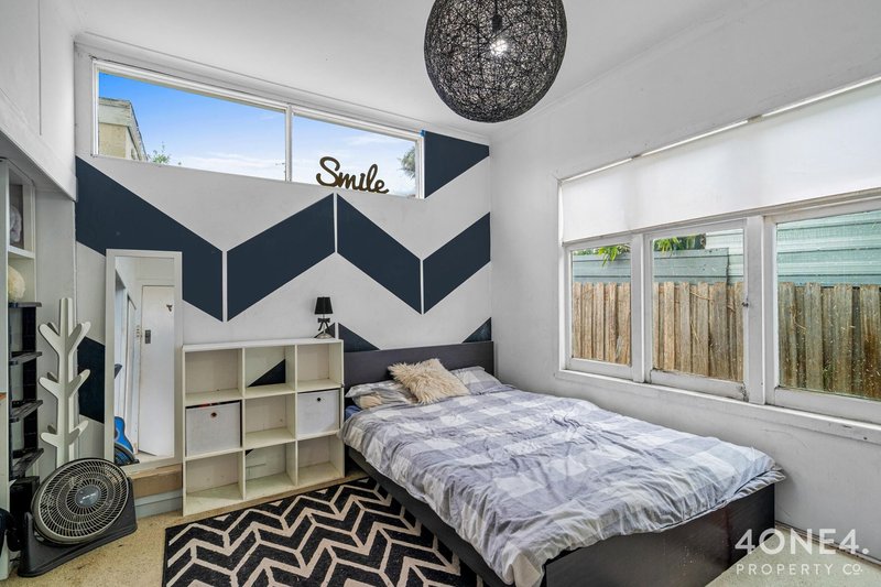 Photo - 32 Gepp Parade, Derwent Park TAS 7009 - Image 10