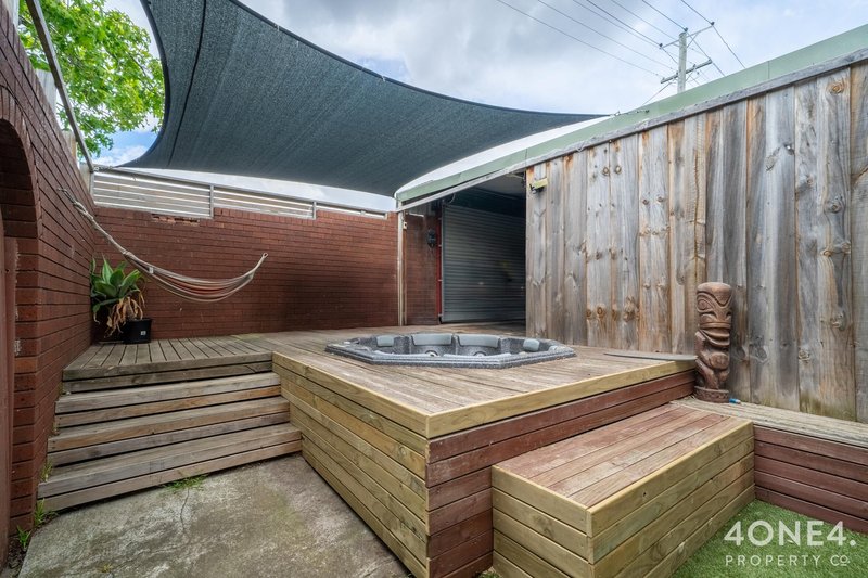 Photo - 32 Gepp Parade, Derwent Park TAS 7009 - Image 20