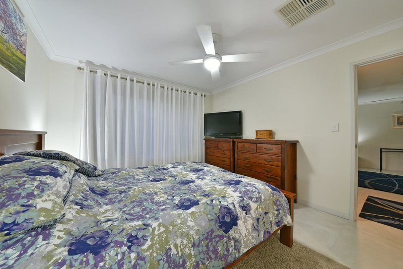 Photo - 32 Gidgi Way, Wanneroo WA 6065 - Image 7