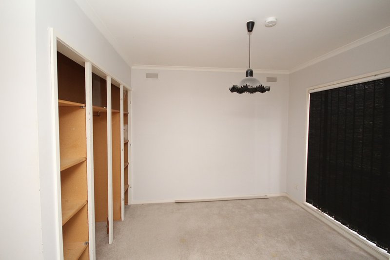 Photo - 32 Gillespie Street, Horsham VIC 3400 - Image 10