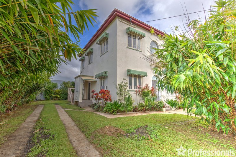 Photo - 32 Glady Street, Innisfail QLD 4860 - Image 2