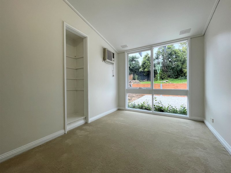 Photo - 32 Glenair Street, Templestowe Lower VIC 3107 - Image 15