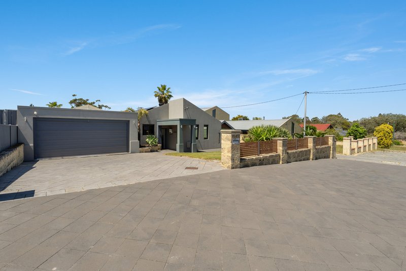 Photo - 32 Glenunga Way, Craigie WA 6025 - Image 10