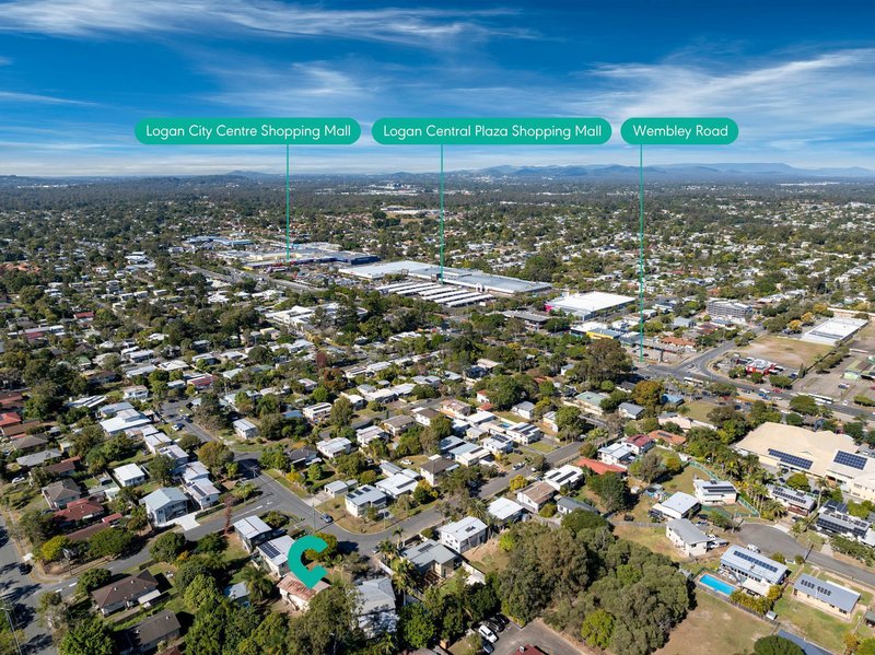 Photo - 32 Golden Street, Logan Central QLD 4114 - Image 7