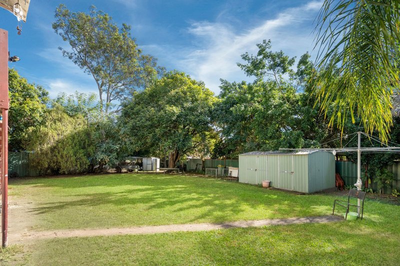 Photo - 32 Golden Street, Logan Central QLD 4114 - Image 21