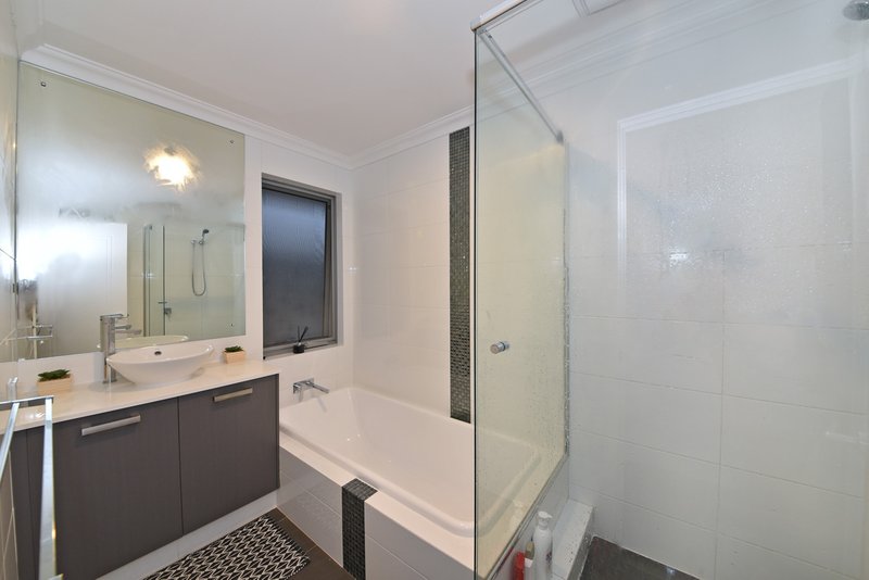 Photo - 32 Goodalli Street, Jindalee WA 6036 - Image 25