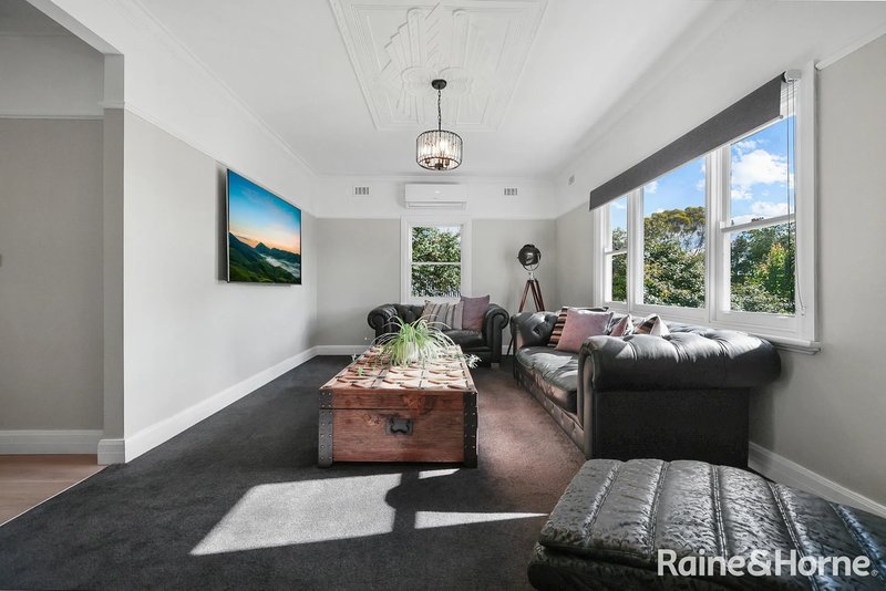 Photo - 32 Goode Street, Gisborne VIC 3437 - Image 6