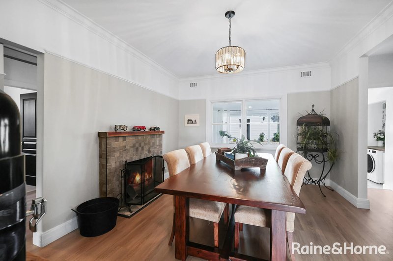 Photo - 32 Goode Street, Gisborne VIC 3437 - Image 12