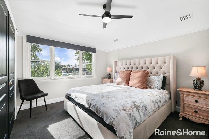 Photo - 32 Goode Street, Gisborne VIC 3437 - Image 13