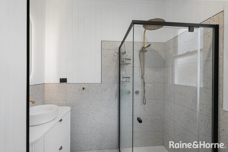 Photo - 32 Goode Street, Gisborne VIC 3437 - Image 14