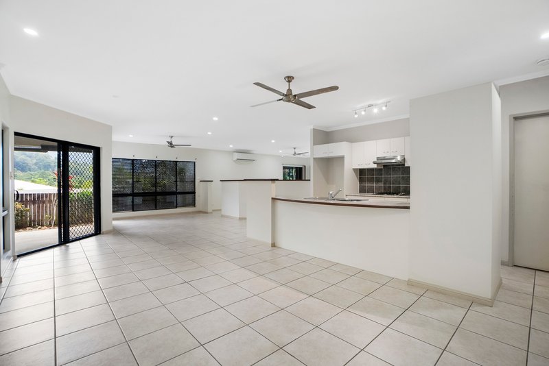 32 Greendale Close, Brinsmead QLD 4870