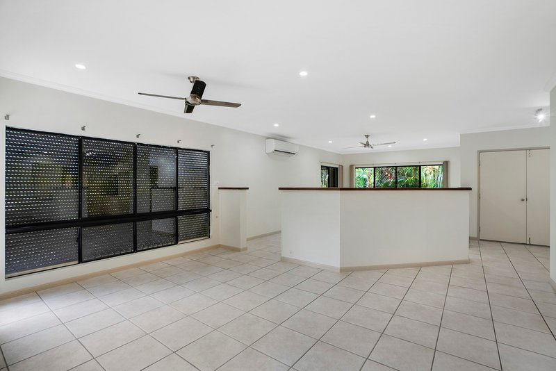 Photo - 32 Greendale Close, Brinsmead QLD 4870 - Image 11