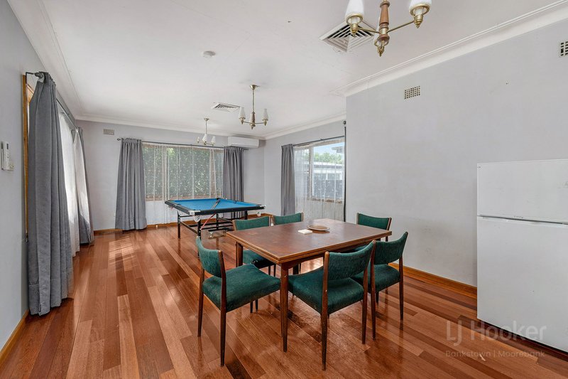 Photo - 32 Greenway Parade, Revesby NSW 2212 - Image 6