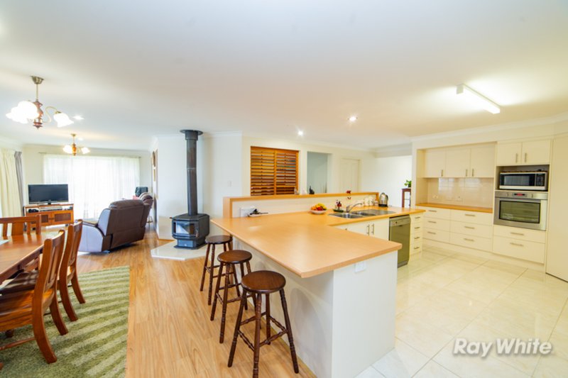 Photo - 32 Grevillia Drive, Waterview Heights NSW 2460 - Image 3