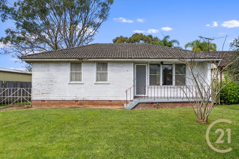 32 Grove Street, Casula NSW 2170