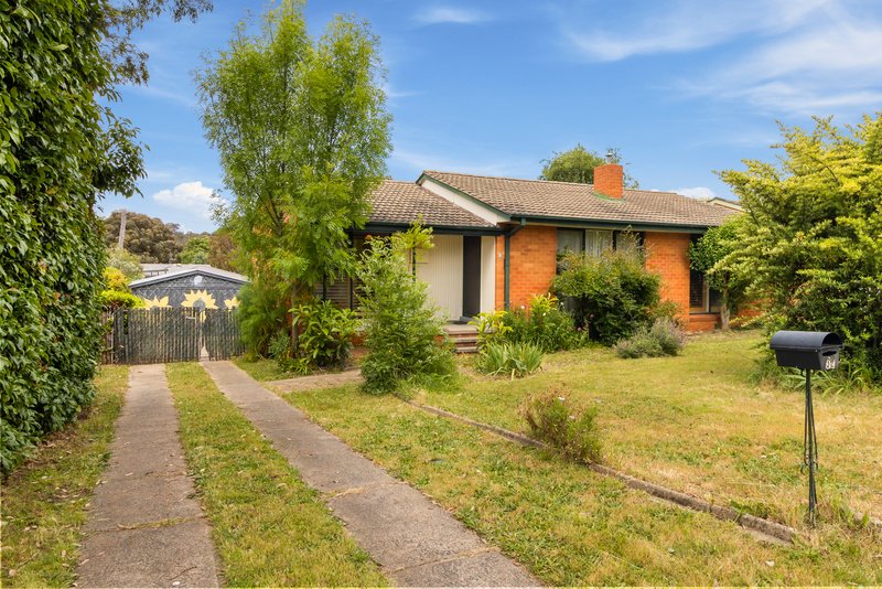 Photo - 32 Grylls Crescent, Cook ACT 2614 - Image 3