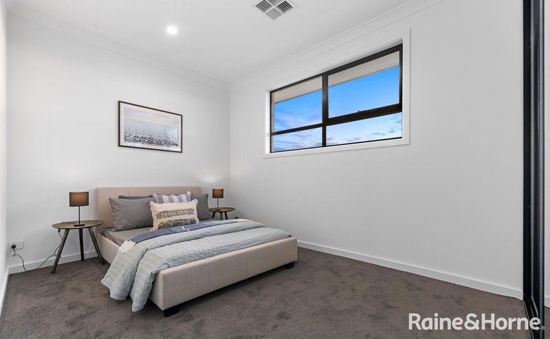 Photo - 3/2 Gulfview Drive, Rostrevor SA 5073 - Image 10