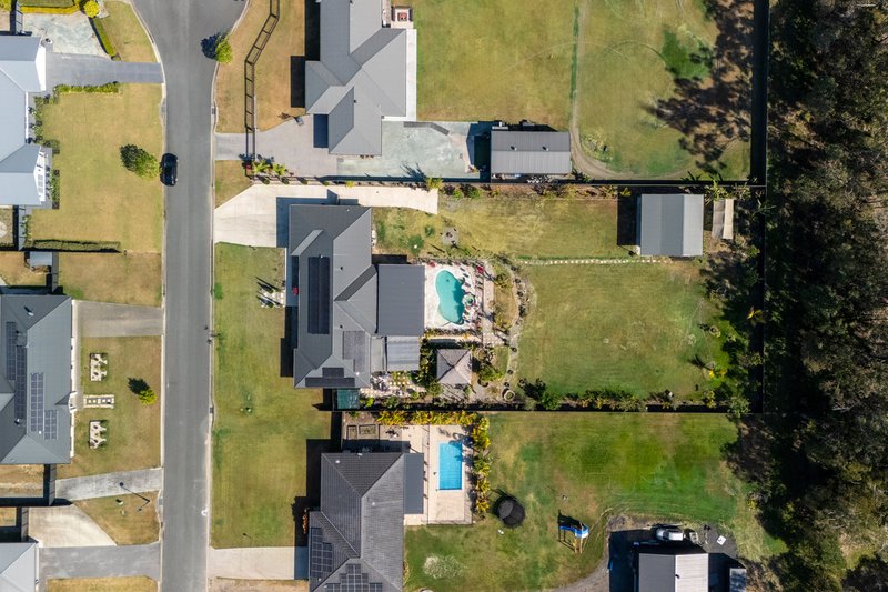 Photo - 32 Halcot Court, Caboolture QLD 4510 - Image 22
