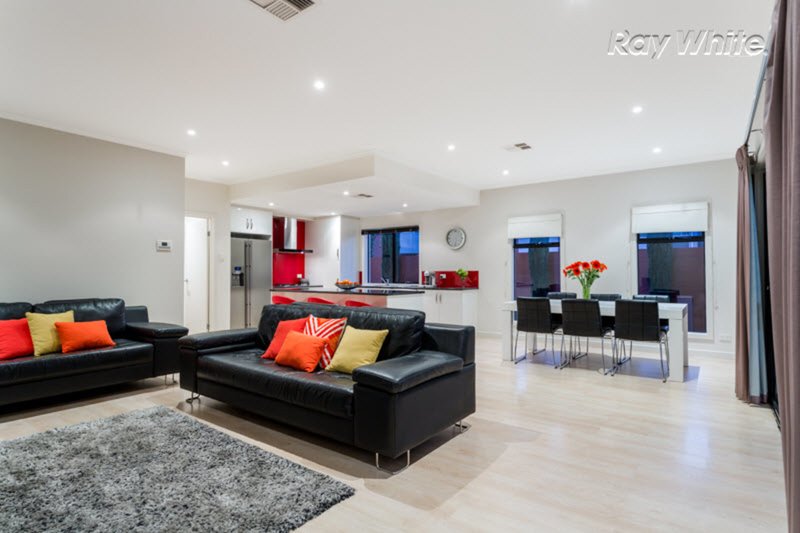 Photo - 32 Harvey Circuit, Mawson Lakes SA 5095 - Image 3