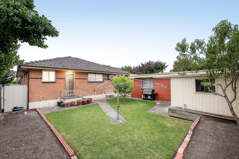 Photo - 32 Hawthorn Street, Coburg VIC 3058 - Image 12