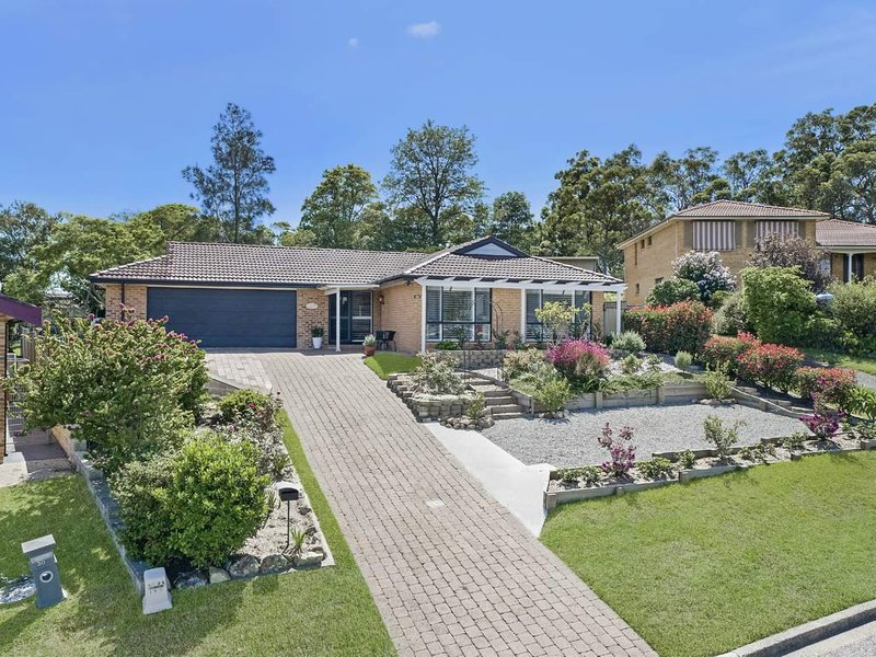 32 Haynes Avenue, Eleebana NSW 2282