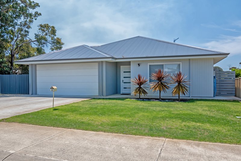 32 Hayward Crest, Yakamia WA 6330