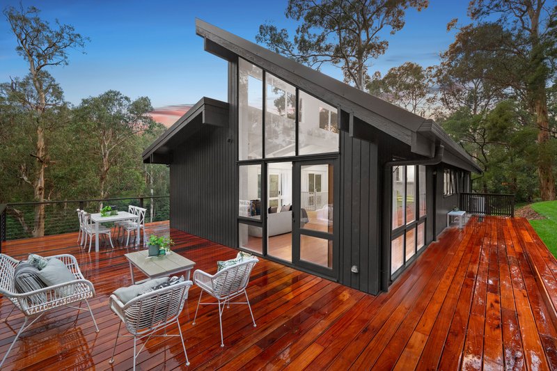 Photo - 32 Hazelvale Road, Tecoma VIC 3160 - Image 2