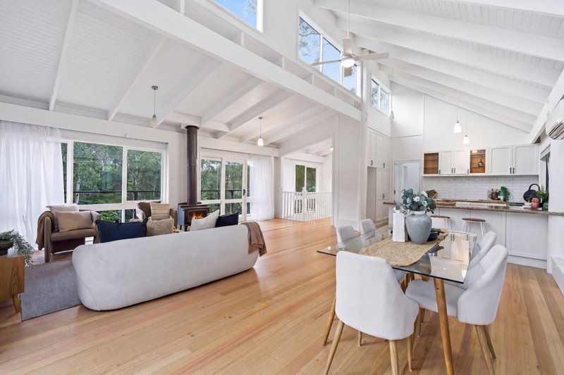 Photo - 32 Hazelvale Road, Tecoma VIC 3160 - Image 9