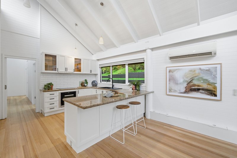 Photo - 32 Hazelvale Road, Tecoma VIC 3160 - Image 11