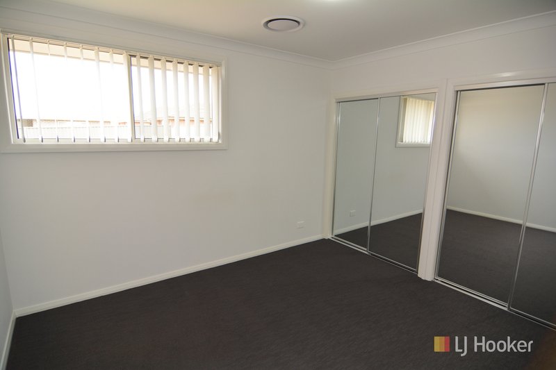 Photo - 32 Henning Crescent, Wallerawang NSW 2845 - Image 12