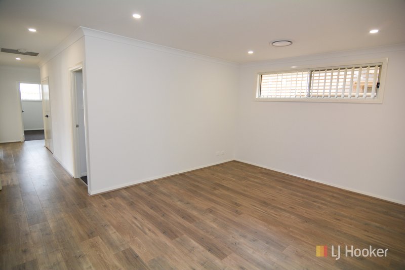 Photo - 32 Henning Crescent, Wallerawang NSW 2845 - Image 13