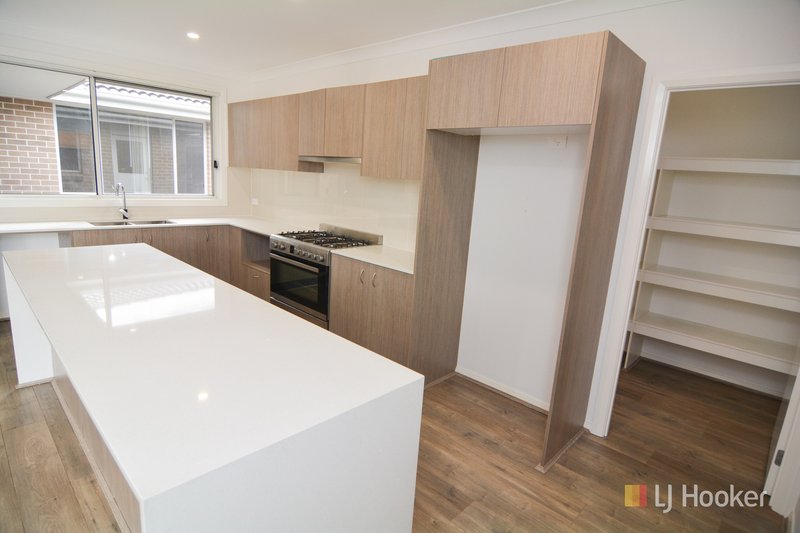 Photo - 32 Henning Crescent, Wallerawang NSW 2845 - Image 17