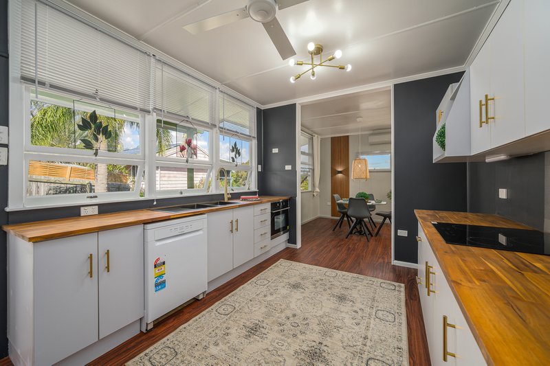 Photo - 32 Higgins Street, West Gladstone QLD 4680 - Image 3