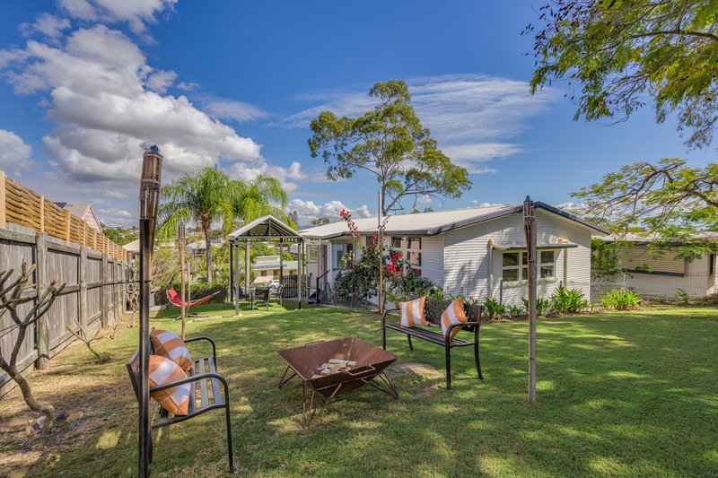 Photo - 32 Higgins Street, West Gladstone QLD 4680 - Image 16