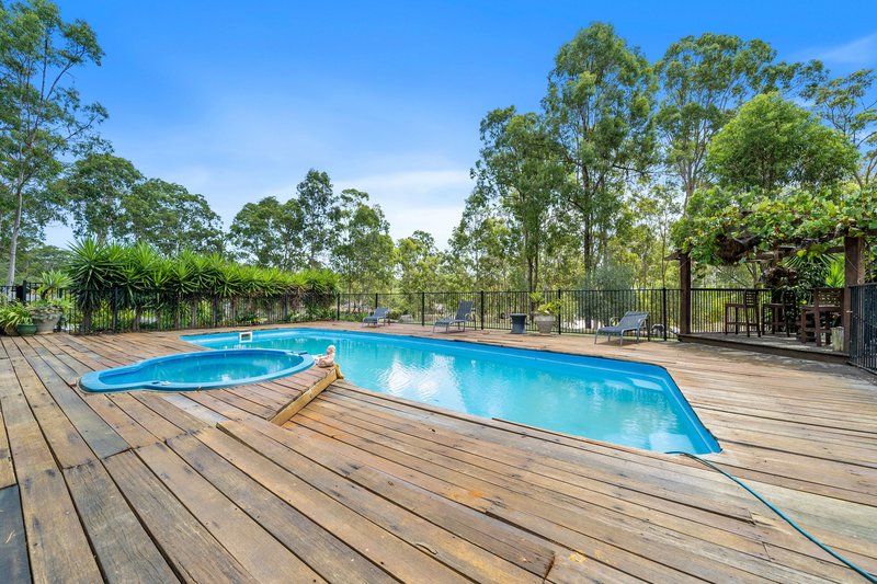 Photo - 32 Highview Court, Woodhill QLD 4285 - Image 12