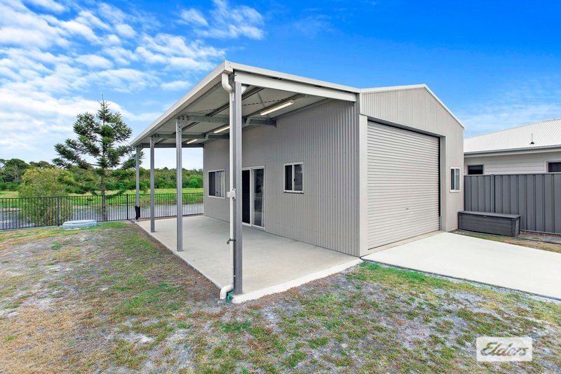 Photo - 32 Honey Myrtle Close, Burrum Heads QLD 4659 - Image 4