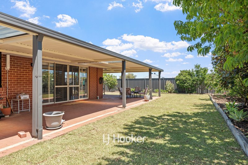 Photo - 32 Hornibrook Road, Dalyellup WA 6230 - Image 17