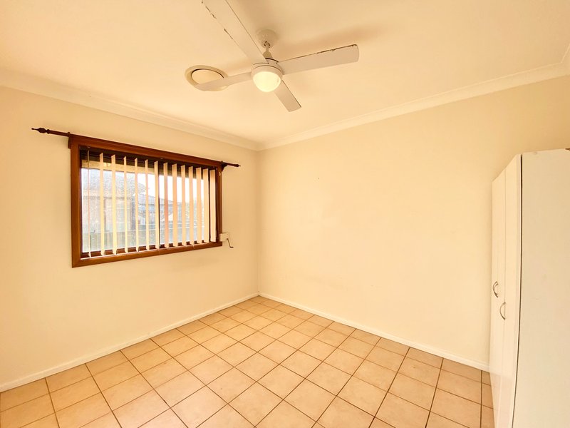 Photo - 32 Hubert Street, Fairfield NSW 2165 - Image 6