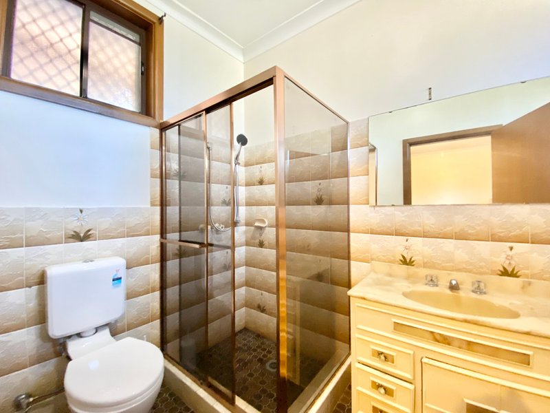 Photo - 32 Hubert Street, Fairfield NSW 2165 - Image 10