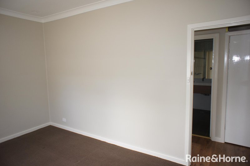 Photo - 32 Hudson Road, Withers WA 6230 - Image 10