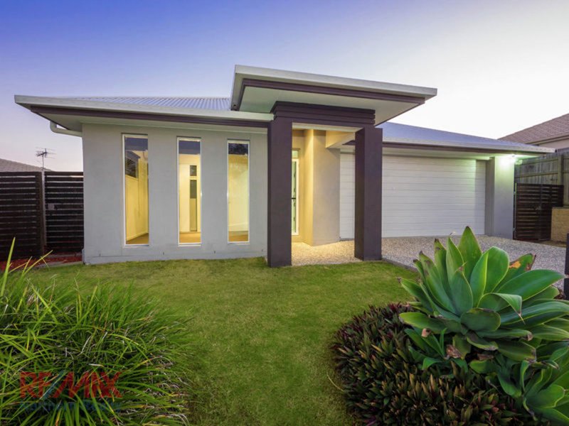 32 Hume Cct , Warner QLD 4500