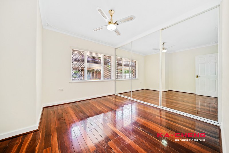 Photo - 32 Hutt Road, Morley WA 6062 - Image 9