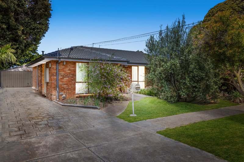 32 Iluka Drive, Werribee VIC 3030