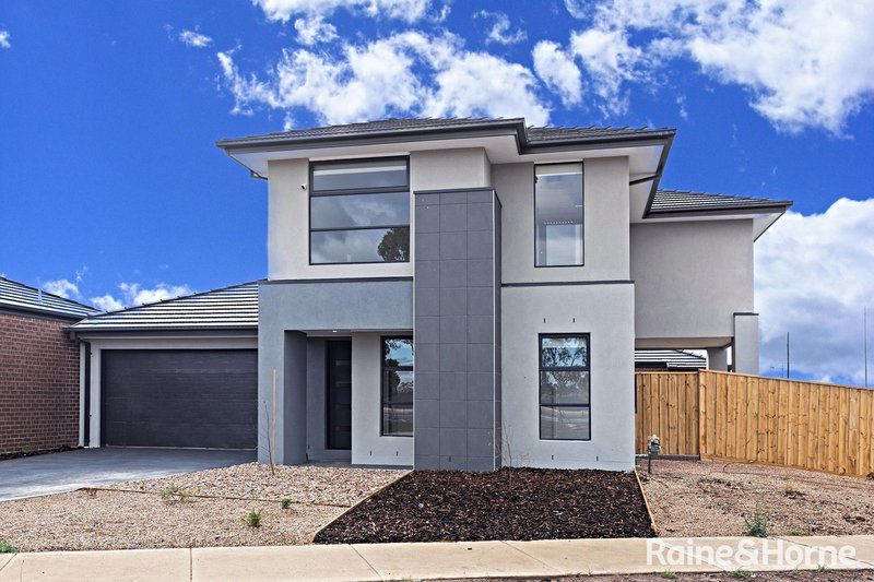 32 Imatra Loop, Tarneit VIC 3029