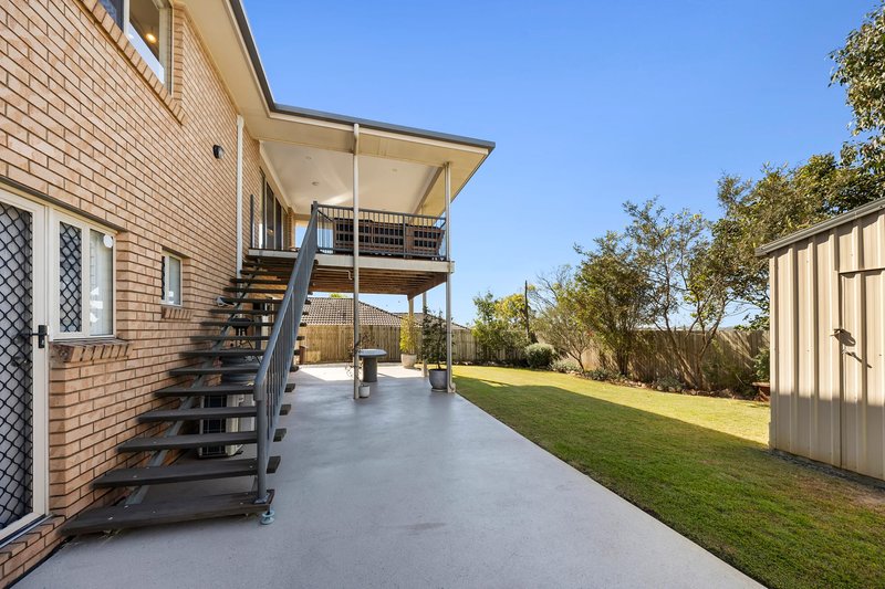 Photo - 32 Isabella Street, Collingwood Park QLD 4301 - Image 15