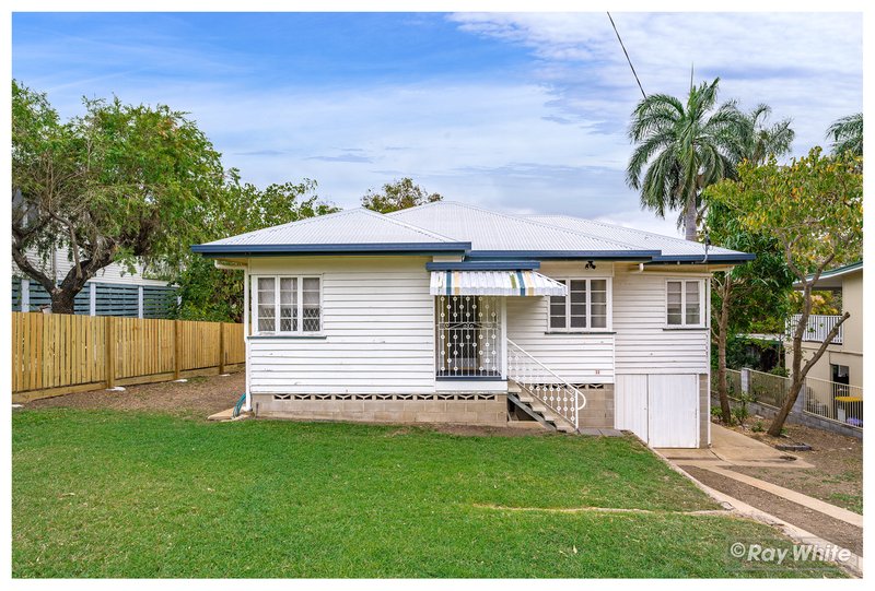 Photo - 32 Jackson Street, Wandal QLD 4700 - Image 2