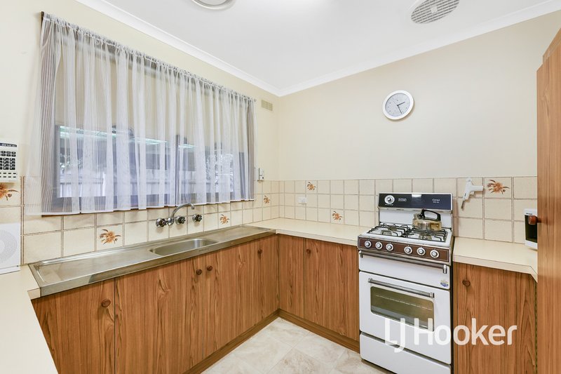 Photo - 3/2 James Street, Pakenham VIC 3810 - Image 3