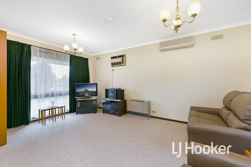 Photo - 3/2 James Street, Pakenham VIC 3810 - Image 5